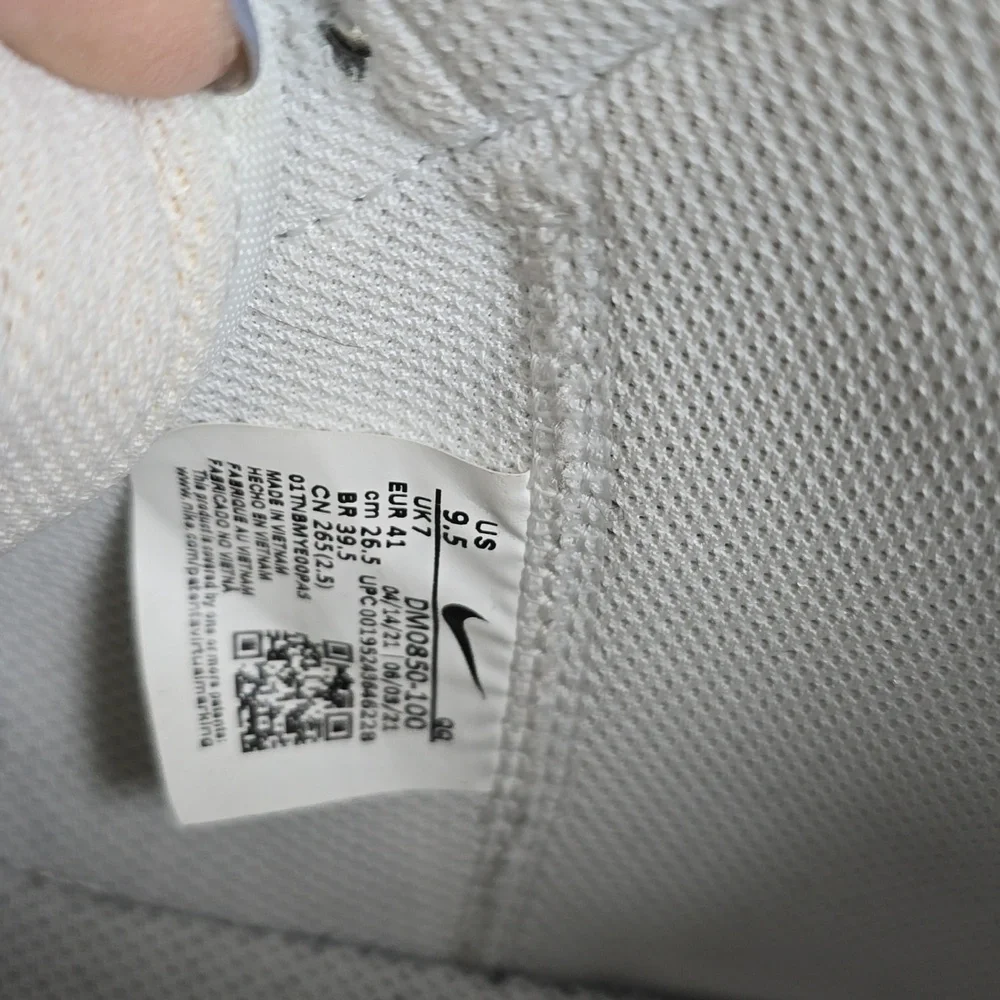 Nike Blazer Mid 77 LX 